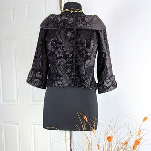 🆕 KENAR Black Crop Jacket Sz 6